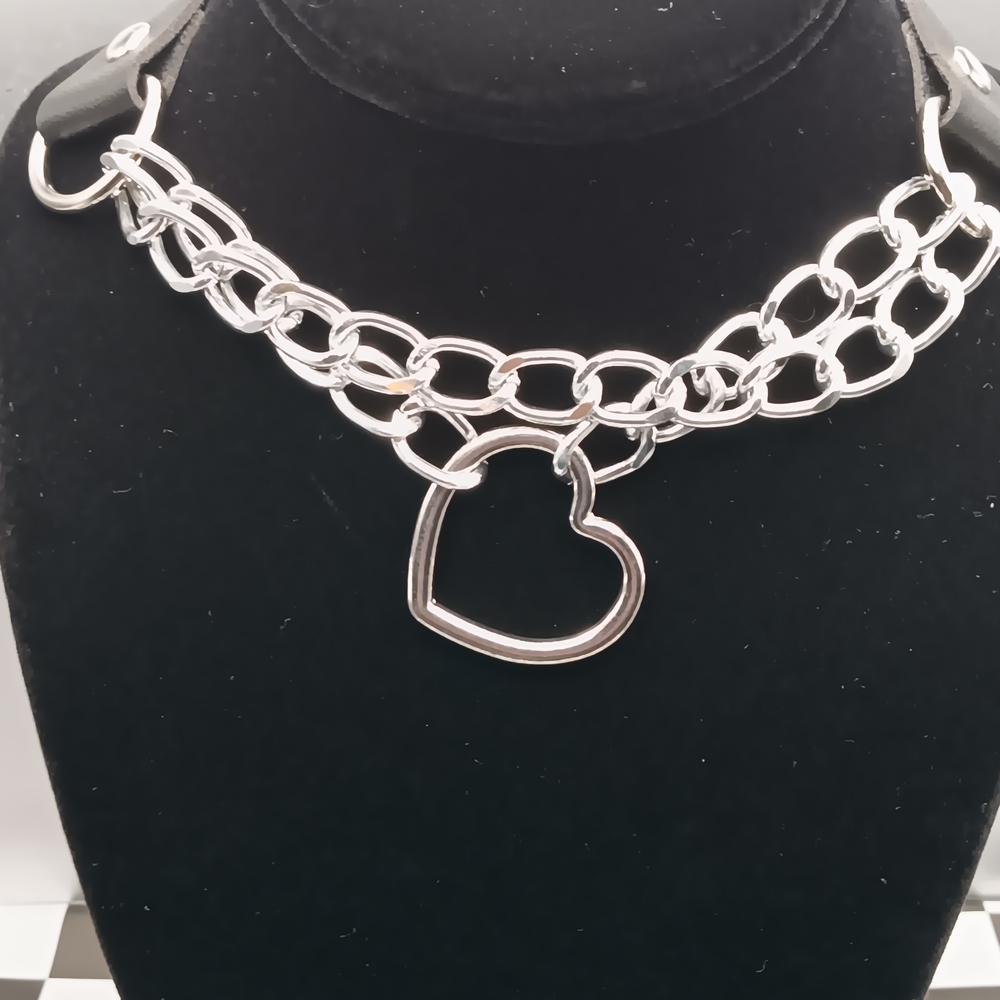 Silver Heart Chain Necklace - Picture 1 of 5